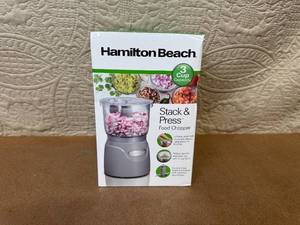 lot 72 image: Hamilton Beach Stack & Press 3 Cup Food Chopper