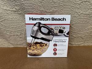 lot 122 image: Hamilton Beach 6-Speed Hand Mixer in Box