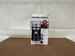 lot 319 image: Hamilton Beach Custom Grind Coffee Grinder in Open Box