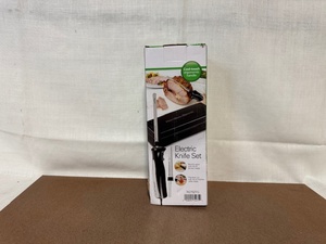 lot 394 image: Hamilton Beach Electric Knife Set with Carving Fork and Storage Case
