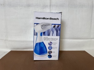 lot 439 image: Hamilton Beach Handheld Garment Steamer 1000 Watt Not Sealed Box