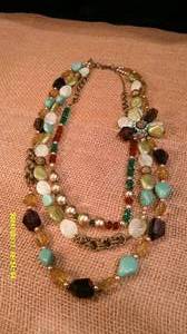 lot 8 image: BlueGreen Beaded Necklaces & Earring Pair