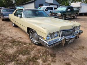 lot 58 image: 1973 Cadillac Coupe de Ville