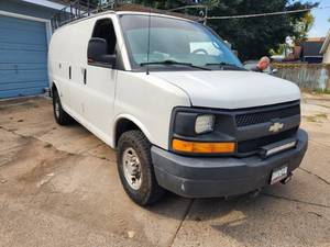 lot 63 image: 2008 Chevrolet Express 3500 1-Ton 3 Door Cargo Van