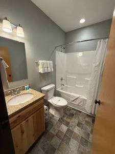 Northern MN Lodge October Escape I 2 Rooms 3 Nights!