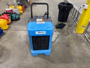 lot 17 image: Blue Dri Dehumidifier Model 8D130P