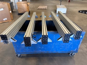 lot 67 image: Handy Mans Special - 80x20 Aluminum.  Five Pieces with Feet. Measure 5 long x 6.5 tall x 3.25 thick. (Blue Cart NOT included)