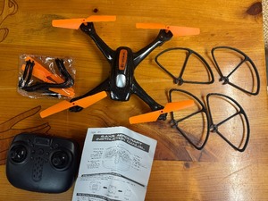 lot 91 image: 4-Axis Aerocraft Drone (Appears unused)