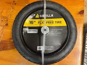 lot 78 image: Gorilla 16 Pro Grade Wheelbarrow Flat Free Tire
