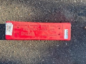 lot 145 image: Emergency Warning Triangle Flare Kit