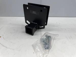 lot 58 image: QUICK PRODUCTS BUMPER RECIEVER ADAPTER