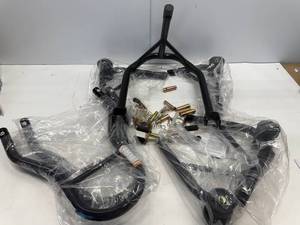 lot 93 image: EXTREME MAX SPORT BIKEMOTORCYCLE LIFT STAND
