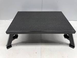 lot 162 image: QUICK PRODUCTS STEP QUICK