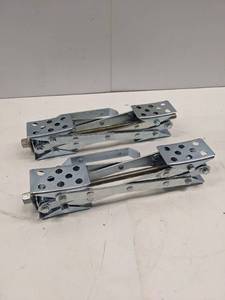 lot 4 image: SET OF TWO BAL X-CHOCKS