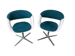 lot 3 image: Steelcase Coalesse Swivel Chairs