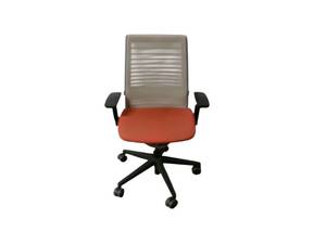 lot 22 image: Steelcase Think Task Chair