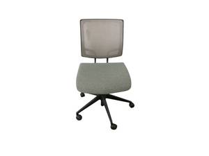 lot 63 image: SitOnIt Task Chair