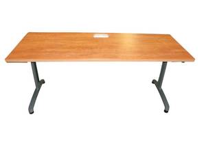 lot 90 image: ABCO Training Table with Power Pack