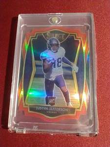 lot 31 image: 2020 Select Justin Jefferson Premier Die-Cut Prizm Rookie Card
