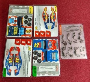 lot 34 image: NASCAR Mini Card Models - Greg Biffle & Jeff Gordon