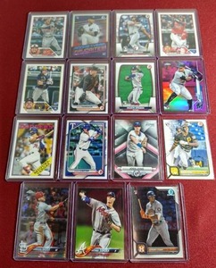 lot 78 image: (15) Baseball Rookie Cards - Some Nice Names