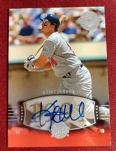 lot 98 image: 2004 Upper Deck Kent Hrbek Autograph Card