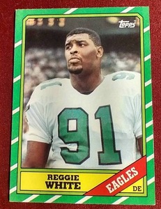 lot 133 image: 1986 Topps Reggie White Rookie Card