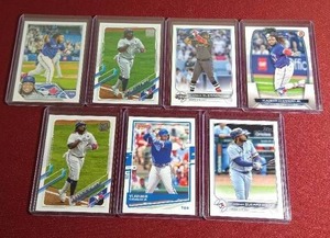 lot 155 image: (7) Vladimir Guerrero Jr Cards