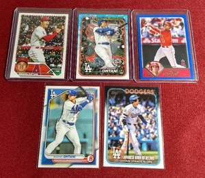 lot 176 image: (5) Shohei Ohtani Cards