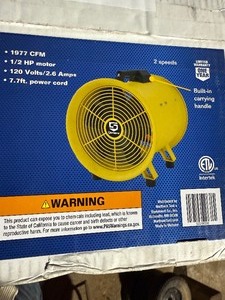 lot 16 image: Strongway Utility Blower, 12in.,1977 CFM, Model# KIN-300
