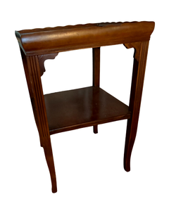 lot 15 image: Vintage Wood End Table with Scalloped Edge