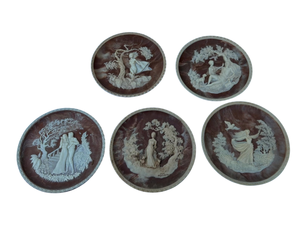 lot 46 image: Romantic Poets Cameo Plates by Roger Akers  Limited Edition