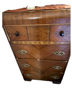 lot 91 image: Vintage Art Deco Waterfall Dresser