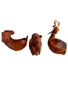 lot 130 image: WickerRattan Animal Baskets