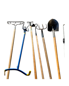 lot 135 image: Long-Handled Garden Tools