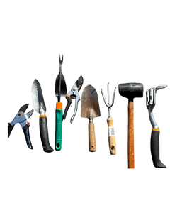 lot 143 image: Handheld Gardening Tools