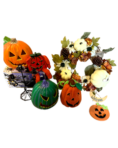 lot 150 image: Halloween & Fall Decorations