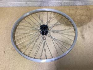 lot 440 image: WEEROCK 26 Inch Adult Tricycle Wheel