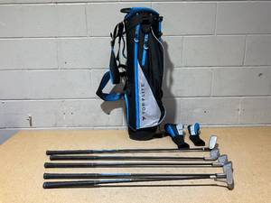 lot 39 image: Top Flite Youth 8-Piece Complete Set (Height 53 & UpAges 9-12)