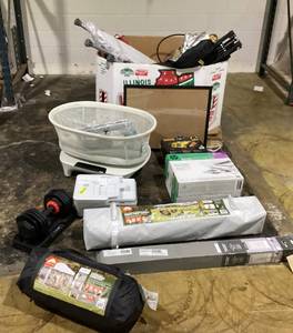 lot 711 image: Wholesale Pallet of Miscellaneous Items