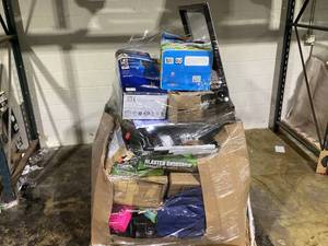 lot 721 image: Wholesale Pallet of Miscellaneous Items