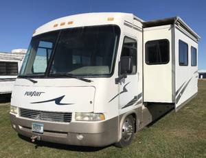 2000 Georgie Boy Pursuit Motorhome