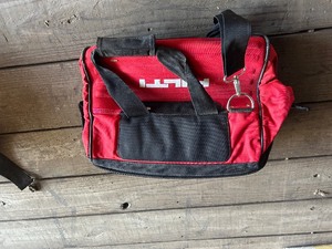lot 18 image: Hilti Tool Bag