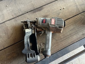 lot 41 image: Senco Air siding Nailer SCN56