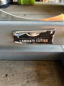 lot 43 image: Laminate Floor Hand cutter