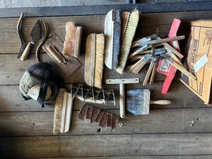 lot 49 image: Concrete Brick layer tool Lot