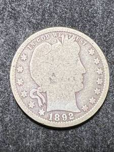 lot 44 image: 1892 US BARBER QUARTER