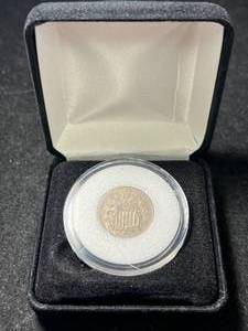 lot 86 image: 1869 US SHIELD NICKEL IN BOX