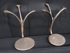 lot 52 image: ANTIQUE CARRIAGE  BUGGY STEPS