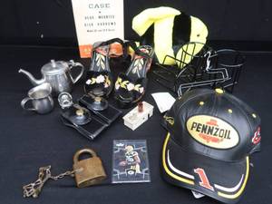 lot 53 image: MISC LOT